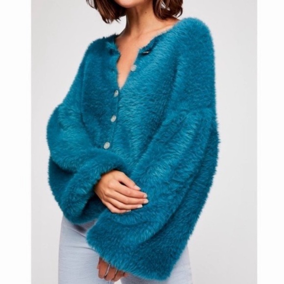 Free People Sweaters - Free People FP One Lola Cropped Cardigan